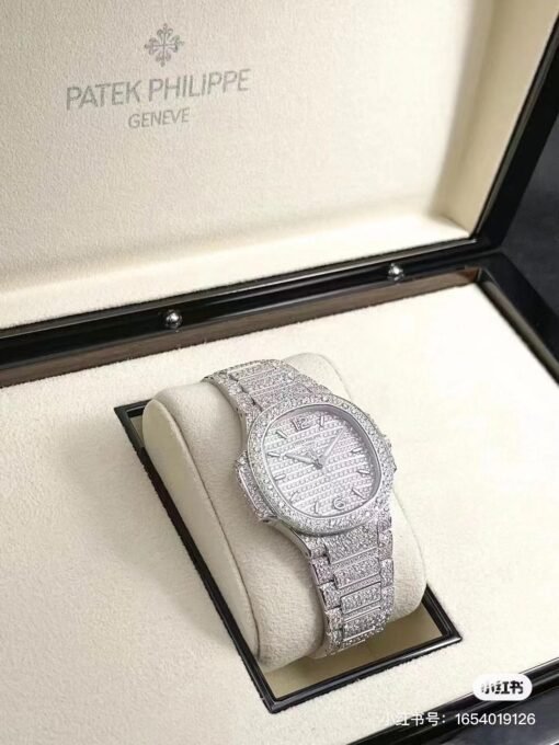 Patek Philippe 7118 Ladies Nautilus Limited Edition with full diamonds - Image 4