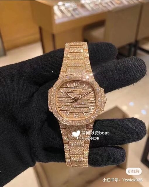 Patek Philippe 7118 Ladies Nautilus Limited Edition with full diamonds - Image 8