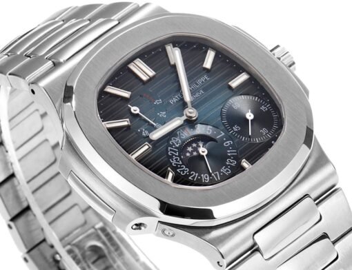 The new Patek Philippe 5712GR - Image 4