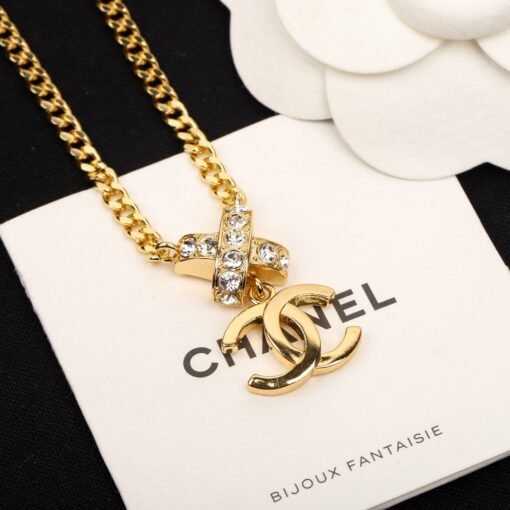 [23P Cross Necklace] Chanel  The classic double C necklaces that are available every season are all jewelry-level - Image 3