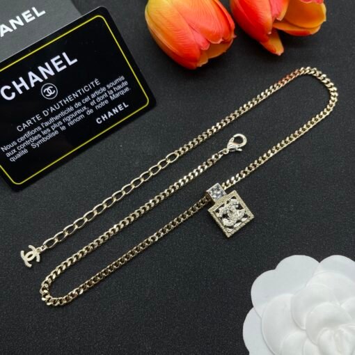 Chanel new necklace - Image 3