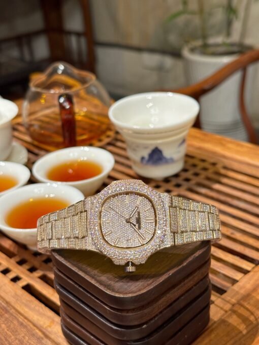 Patek Philippe Nautilus Starry Sky Edition with Big Diamond Beze - Image 5