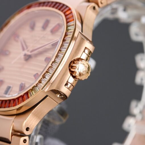 GR Patek Philippe 7014 Ladies Nautilus Platinum - Image 6