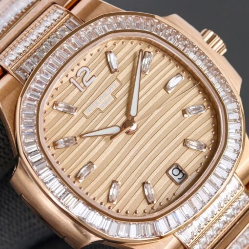 GR Patek Philippe 7014 Ladies Nautilus Platinum - Image 5
