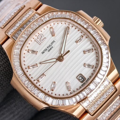 GR Patek Philippe 7014 Ladies Nautilus Platinum - Image 6