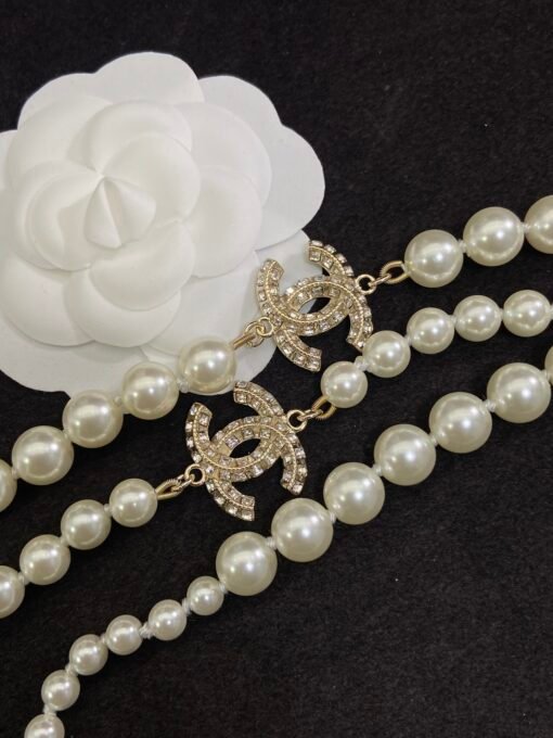 25 Gold
@New full-diamond pearl necklace~Sweater chain Full-diamond cc
Aristocratic temperament at dinner - Image 5