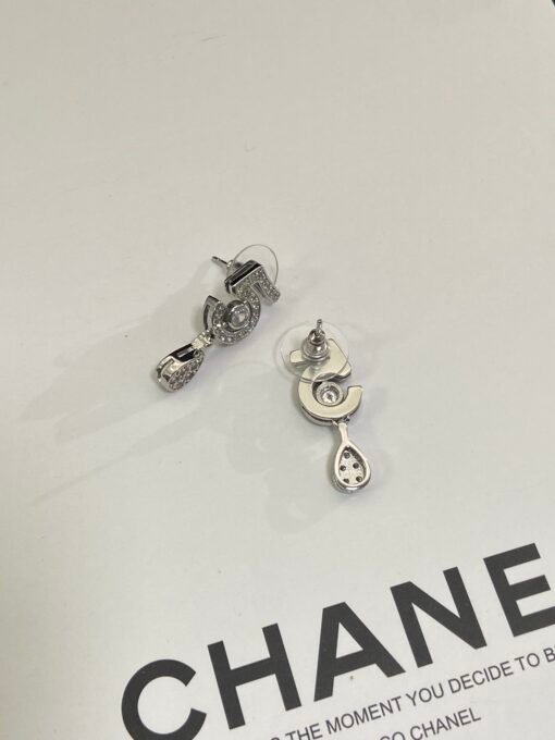 Necklaces earrings
@Chanel' series necklace earrings set - Image 8