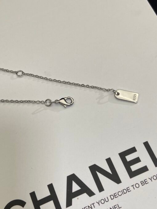 Necklaces earrings
@Chanel' series necklace earrings set - Image 9