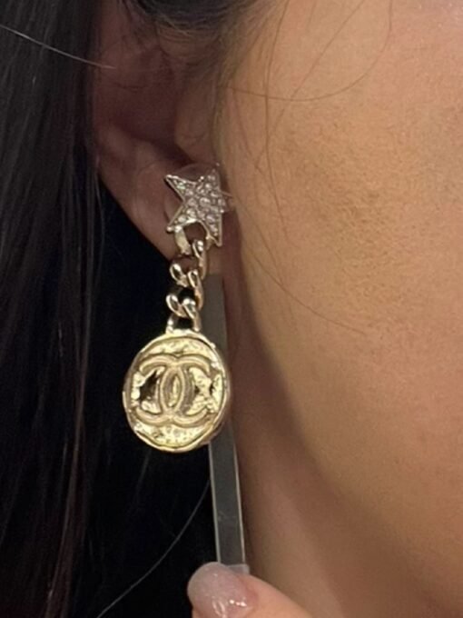 [Chanel 23B Five-pointed Star Double C Earrings] - Image 5