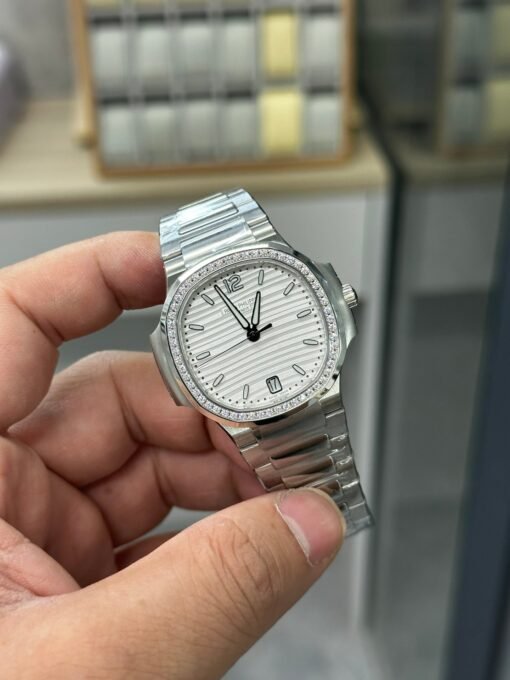 Patek Philippe Nautilus 7118 White Dial - 图片 2