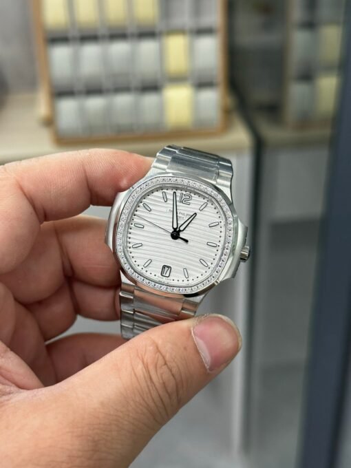 Patek Philippe Nautilus 7118 White Dial - 图片 3