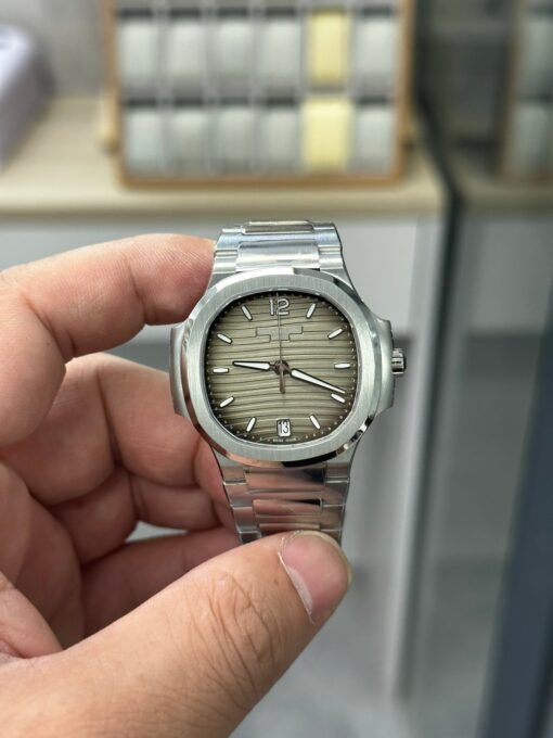 Patek Philippe Nautilus 7118 White Dial