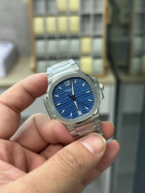 Patek Philippe Nautilus 7118 White Dial - 图片 2