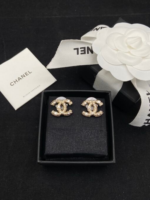 Necklace  Earrings Stud Earrings
@Chanel cc square diamond set
Classic square diamond combination, beautiful and high-end - Image 7