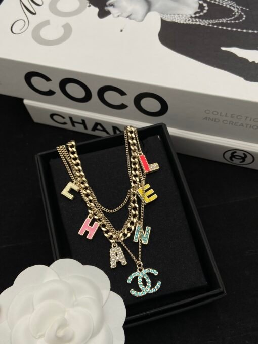 cklace Bracelet
@Chanel Enamel Necklace Bracelet Set
Whoever wears the best series, just buy it - Image 4