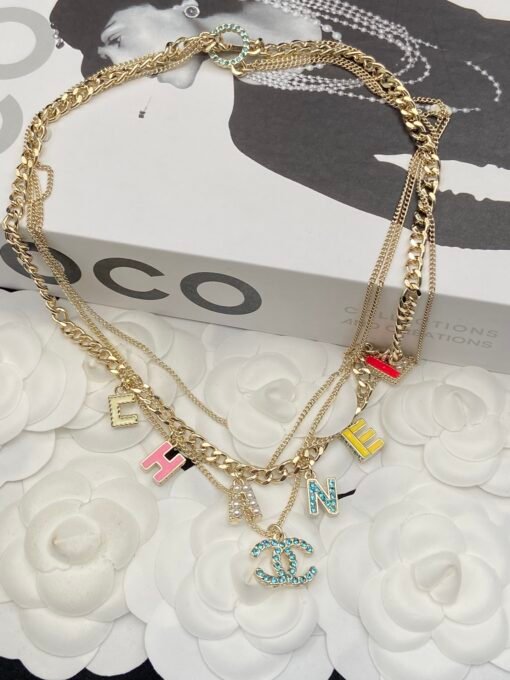 cklace Bracelet
@Chanel Enamel Necklace Bracelet Set
Whoever wears the best series, just buy it - Image 2