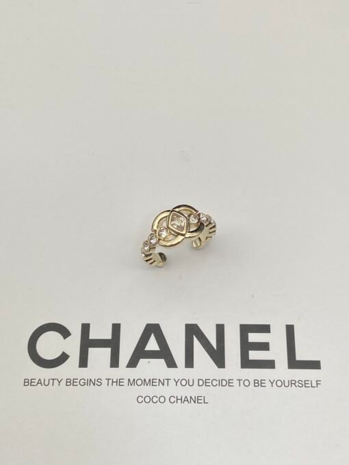 cklace Bracelet Ring
@Chanel Diamond Set Series
Necklace Bracelet Ring Extraordinary - Image 6