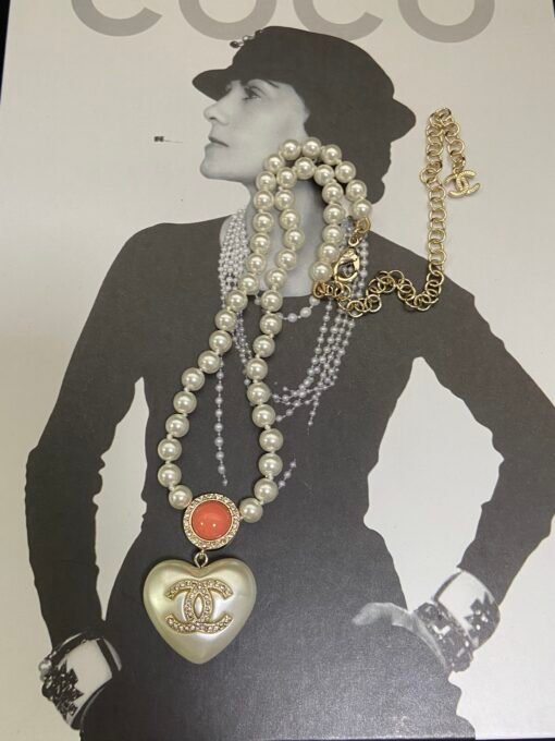 Necklace  earrings
color
@Chanel cc white peach heart set
Popularity King
Rich and rich temperament - Image 3