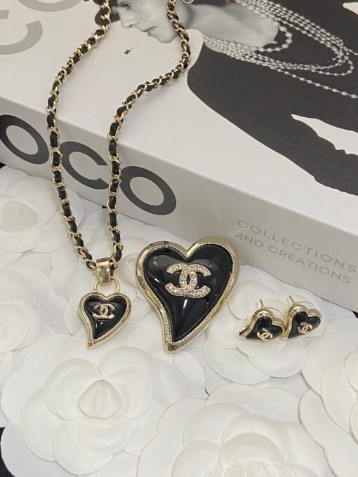 Necklace s Earrings Brooch
Popular King suit arrangement
@图品品品品品品品品品品品品品品品品品品品品品品品品品品品品品品品品品品品品品品品品品