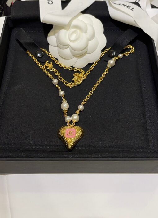 5 Lava Love
 23K new retro pink gold lava love double C pearl necklace - Image 4