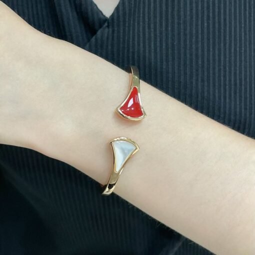 (Red and white) Bulgari high-end fan-shaped skirt bracelet, - 图片 3