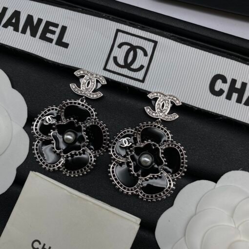 Chanel new stud earrings