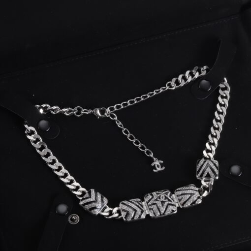 Chanel necklace - Image 4