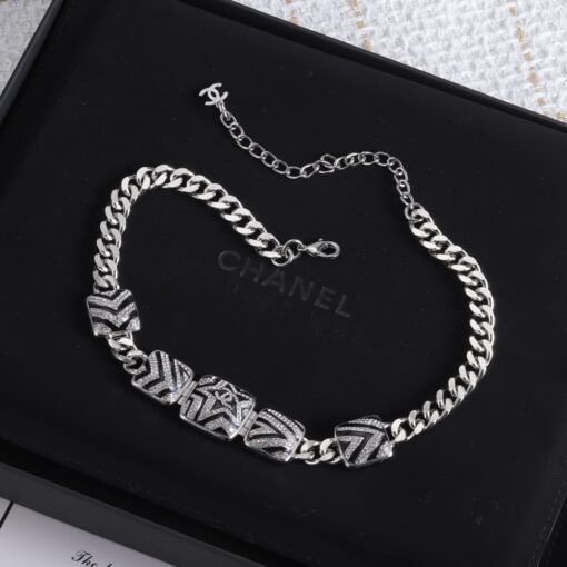 Chanel necklace - Image 2
