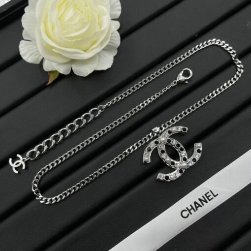 Chanel new necklace - Image 5