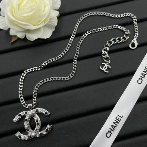 Chanel new necklace - Image 4