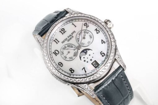 Patek Philippe  4947R/4947G - Image 3