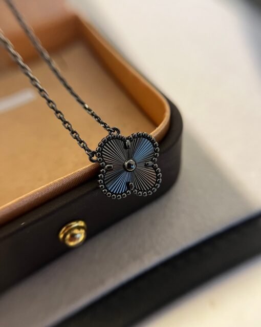 VCA Four Leaf Clover Necklace - Image 5