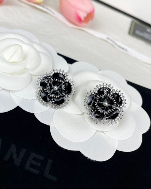 CHANE Chanel 24S new black enamel camellia earrings - 图片 4