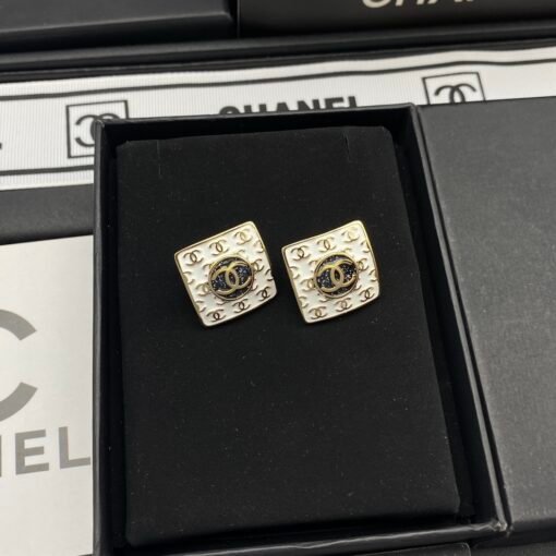 Chanel new stud earrings - 图片 5