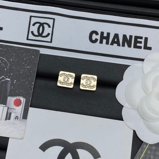 Chanel new earrings Coming