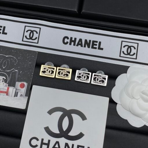 Chanel new earrings Coming