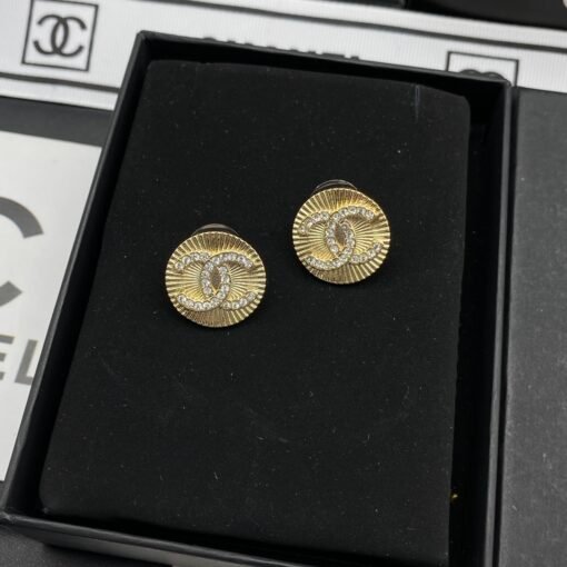 Chanel new stud earrings - Image 2