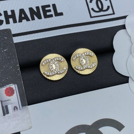 Chanel new stud earrings - Image 3