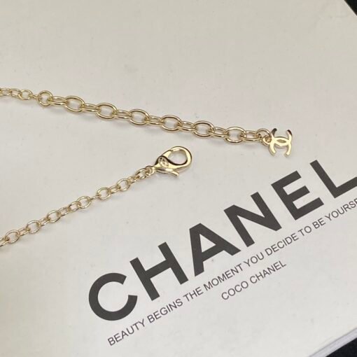Chanel Double C Necklace
Diamond and glossy design

Fashionable and simple - Image 6
