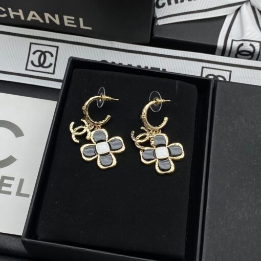 Chanel new stud earrings - Image 2