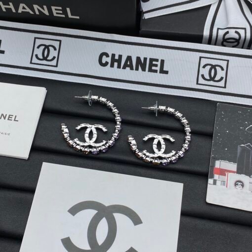 Chanel new stud earrings - Image 3