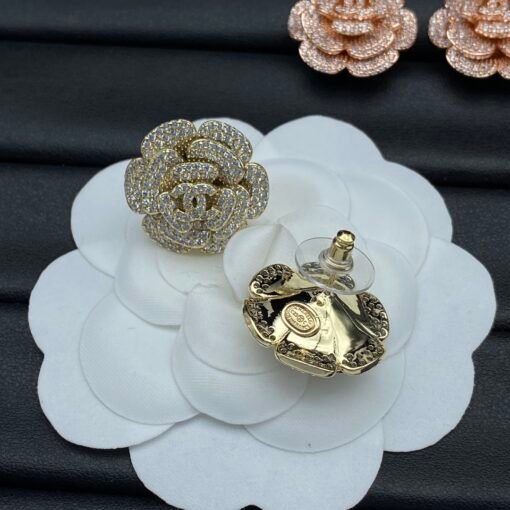 Chanel new stud earrings - Image 5