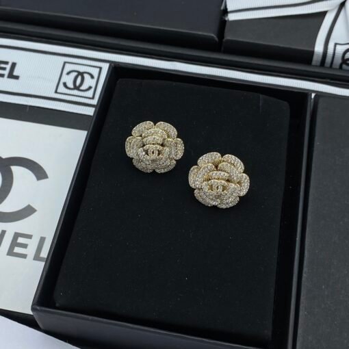 Chanel new stud earrings - Image 4