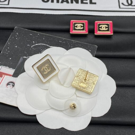 Chanel new stud earrings - Image 8