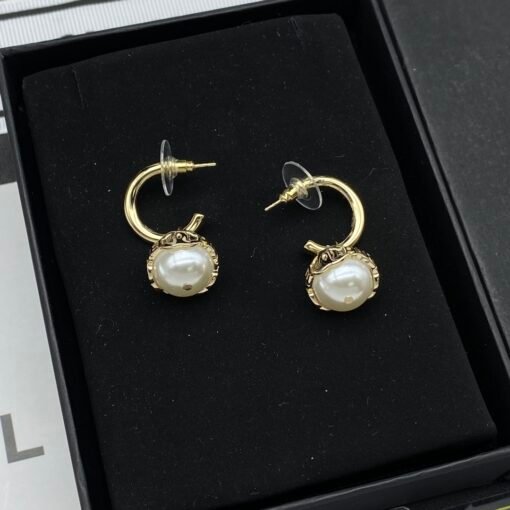 Chanel new stud earrings - 图片 5