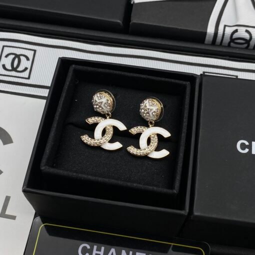 Chanel new stud earrings - Image 4