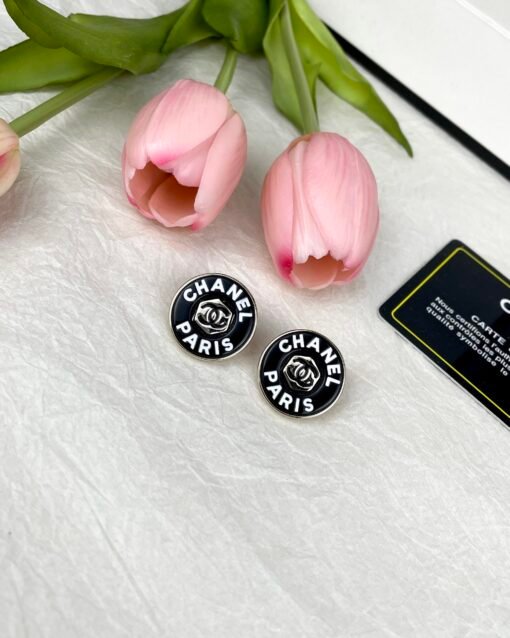 Chanel Black resin button Chanel earrings - 图片 7