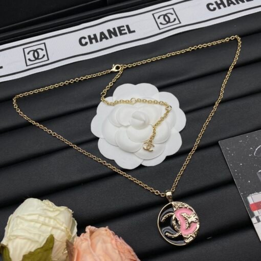 Chanel new necklace - Image 3