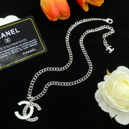 Chanel new necklace - Image 2