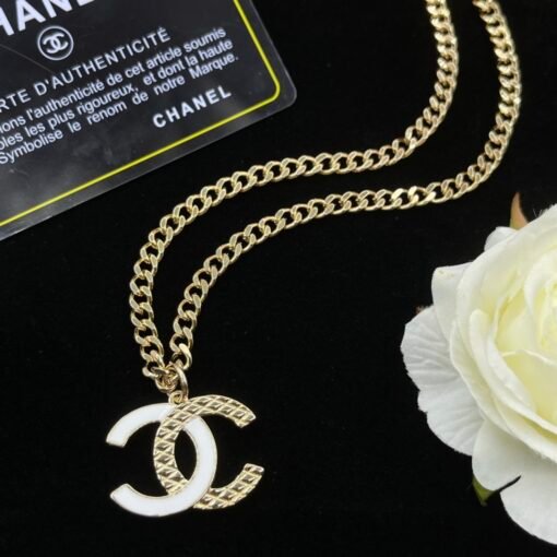 Chanel new necklace - Image 3